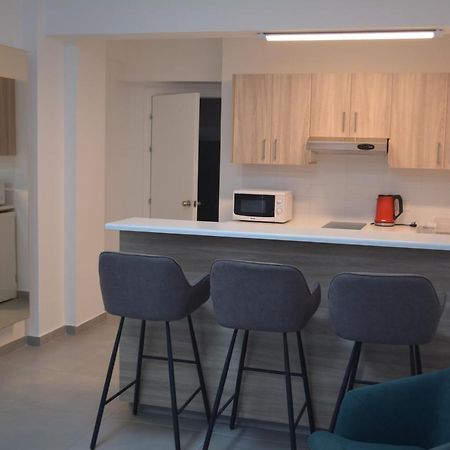 לרנקה Les Palmiers Sunorama Beach Apartments מראה חיצוני תמונה